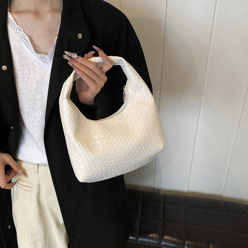 Woven handbag- Lissa